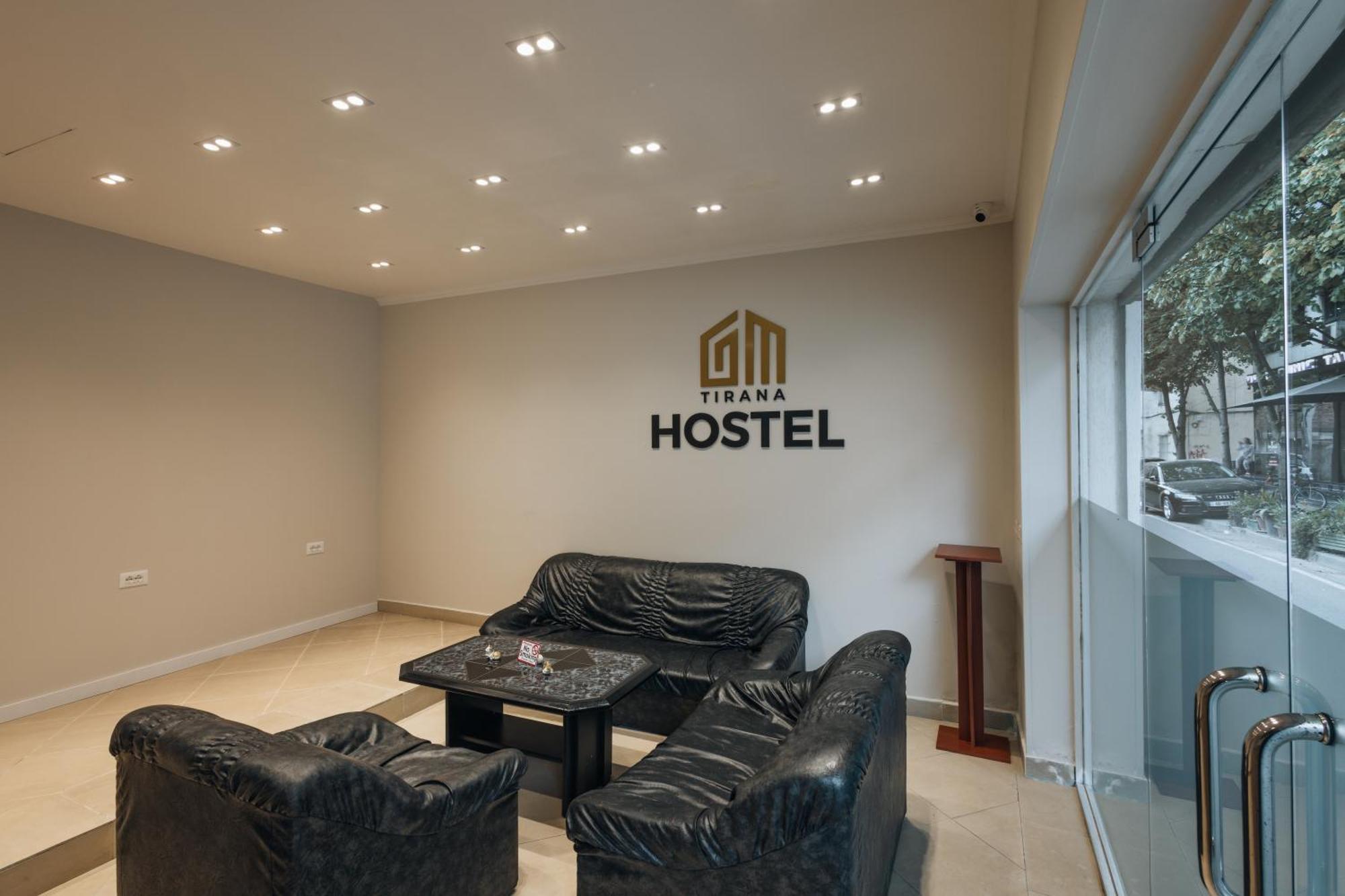 Gm Tirana Hostel エクステリア 写真